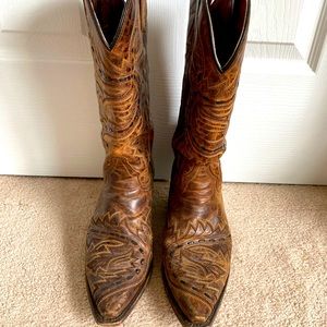 Smooth bottom Dan Post boots